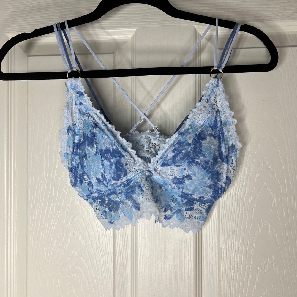 Aerie Sunkissed Lace Padded Plunge Bralette, Eyelet Blue , Size SMALL - Picture 2 of 3